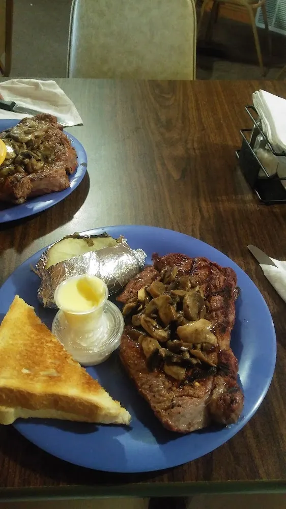Sirloin Steak and Mushroomms