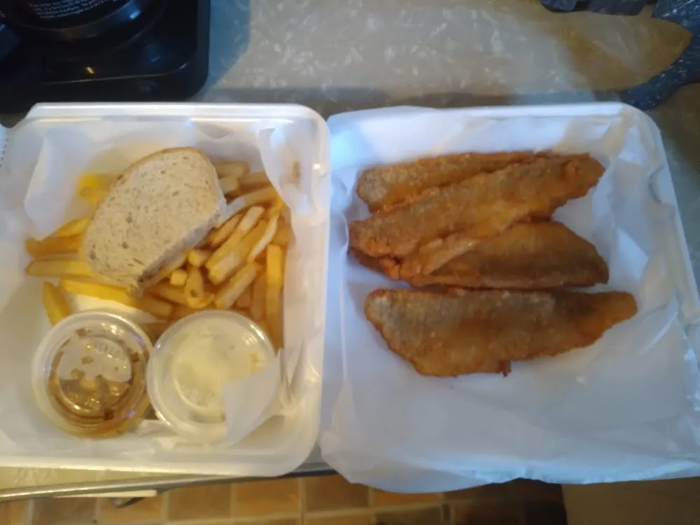 Walleye Plate